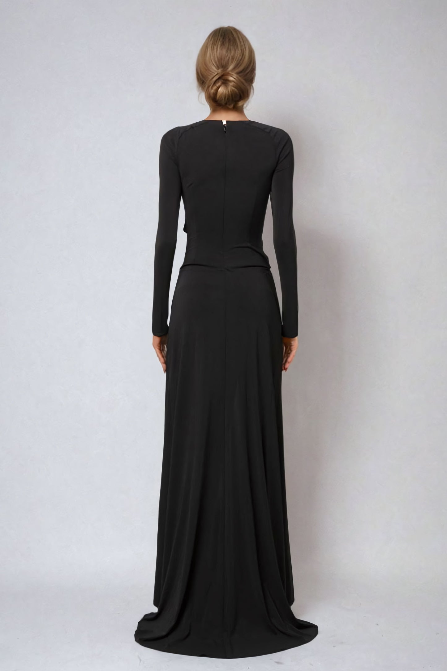 Cut-Out Knot-Detail Long Sleeves Maxi Dress - Black