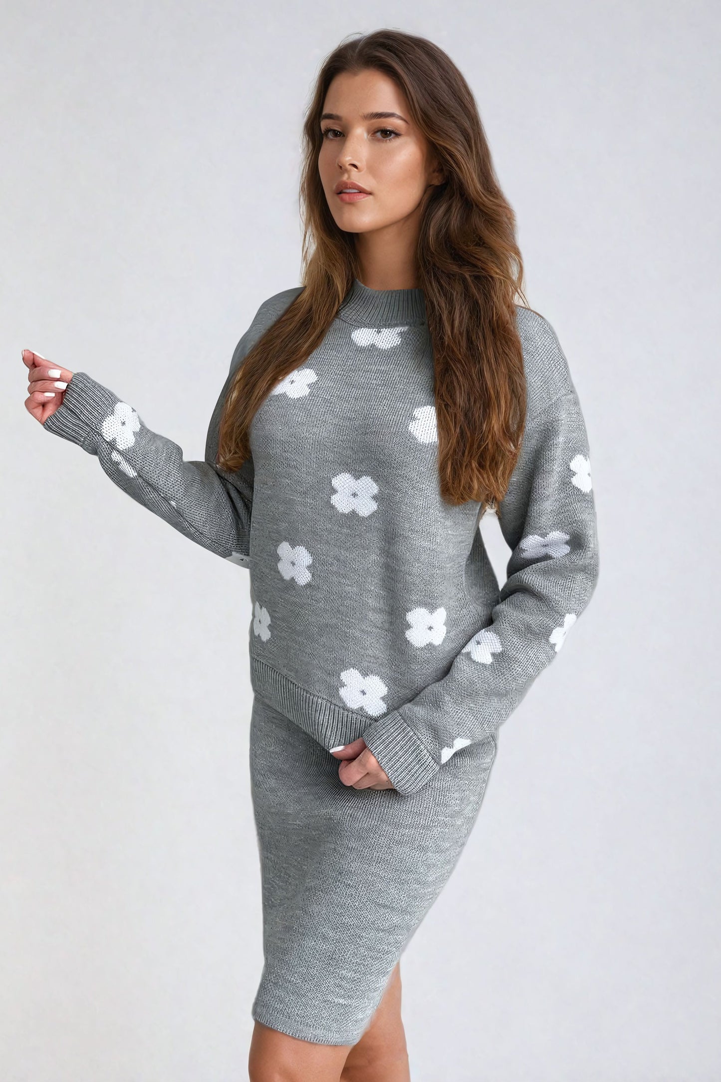 Two-Piece Set with Floral Sweater and Skirt - Gray