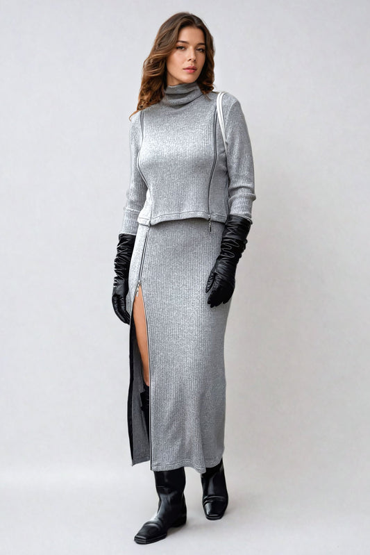 Two-Piece Set with Turtleneck Sweater and Maxi Skirt - Gray