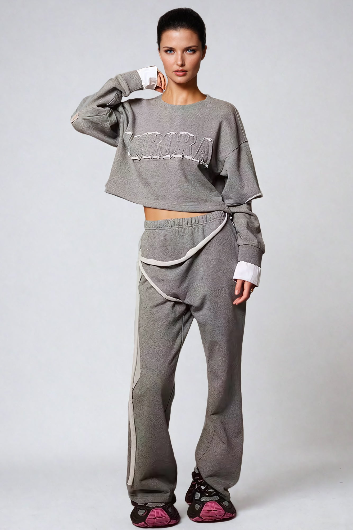 Two-Piece Set with Tattered Cropped Sweatshirt and Relaxed Sweatpants - Gray