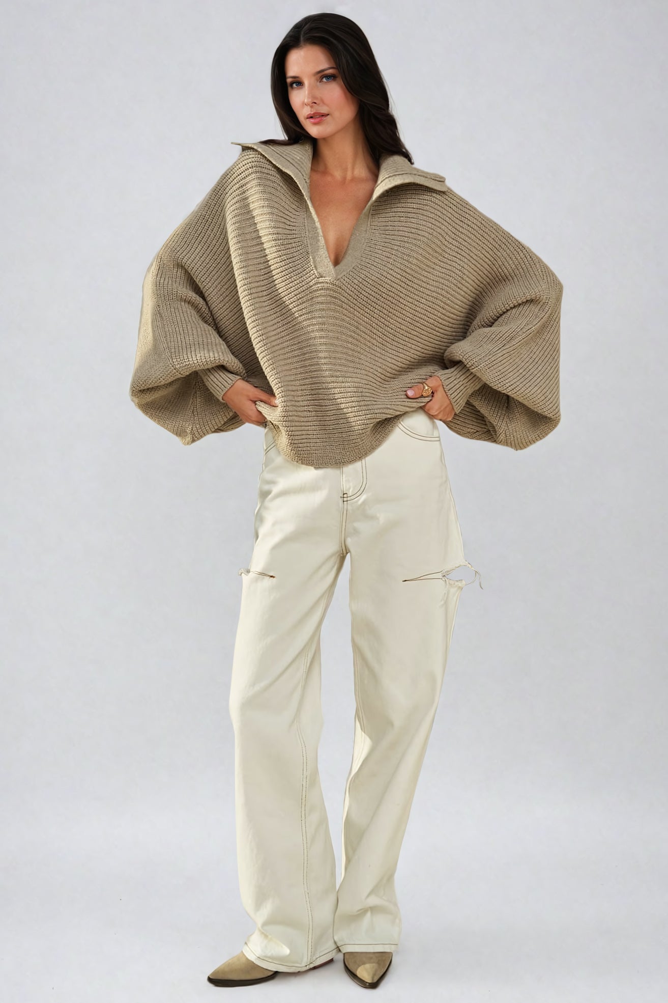 Oversized Ribbed Knit Sweater with V-Neck and Wide Collar - Brown