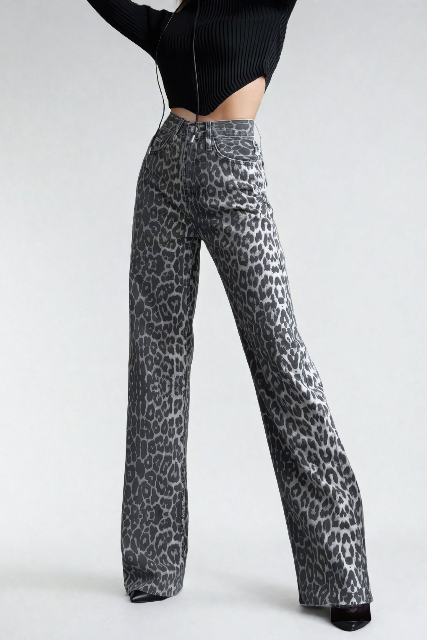 Leopard Print Flared Jeans - Gray