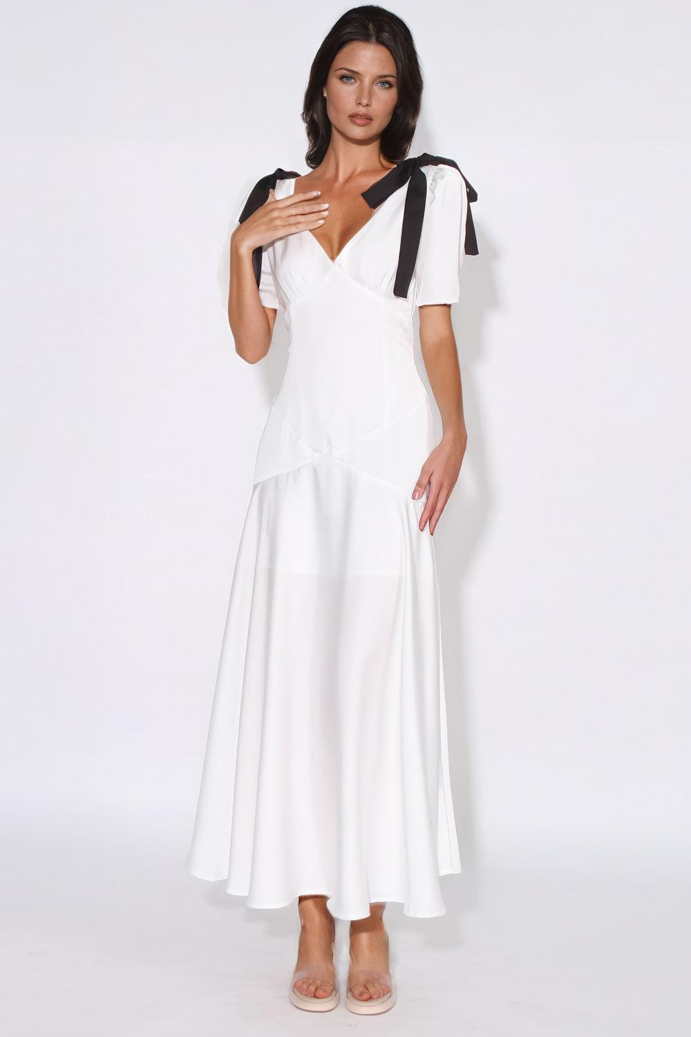 Maxi Dress with Oversized Ribbons - White