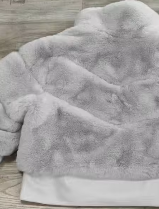Cropped Fur Coat with Structured Sleeves - Gray