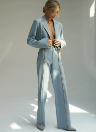 Two-Piece Set with Cropped Denim Jacket and Flared Trousers - Light Blue