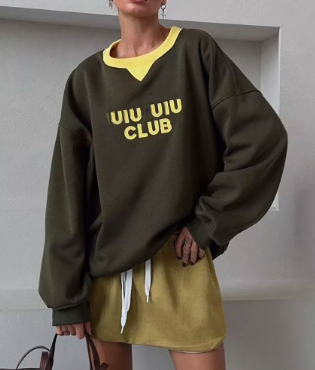 Oversized Sweatshirt with Ribbed Neckline - Green