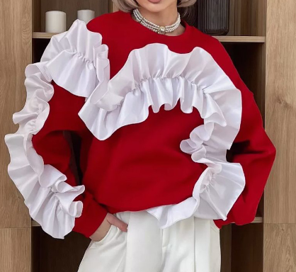 Oversized Sweatshirt with Statement Ruffle Heart Design - Red