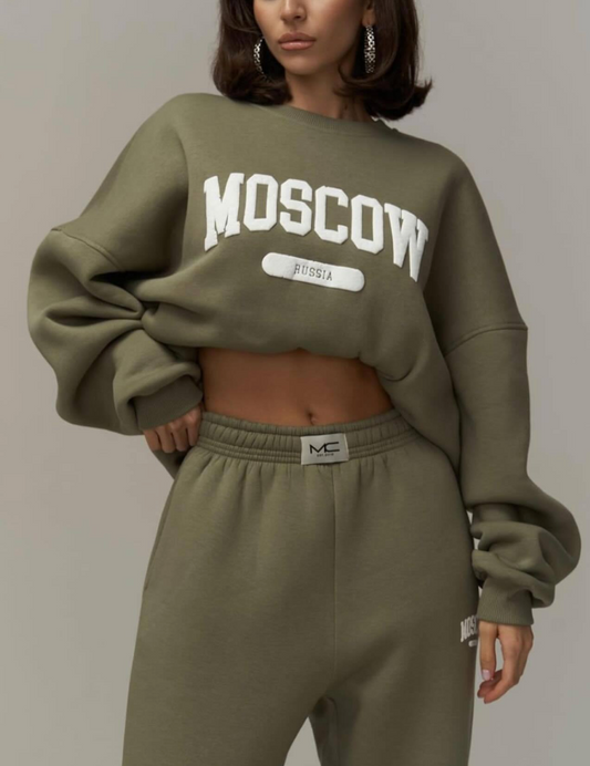 Two-Piece Set with Oversized Sweatshirt and Sweatpants - Green