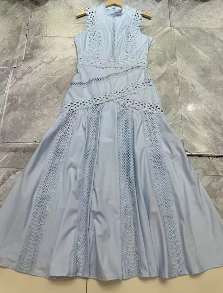 Sleeveless Midi Dress with Lace Panels - Blue