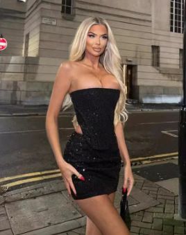 Two-Piece Set with Strapless Crop Top and Mini Skirt - Black