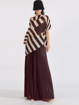 Two-Piece Set with Asymmetrical Top and Pleated Wide-Leg Trousers - Orange
