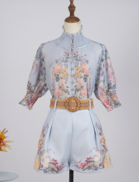 Two-Piece Set with High-Neck Top and Pleated Shorts - Blue