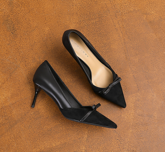 Leopard Tip and Bow Accent Pointed Toe Heels - Black